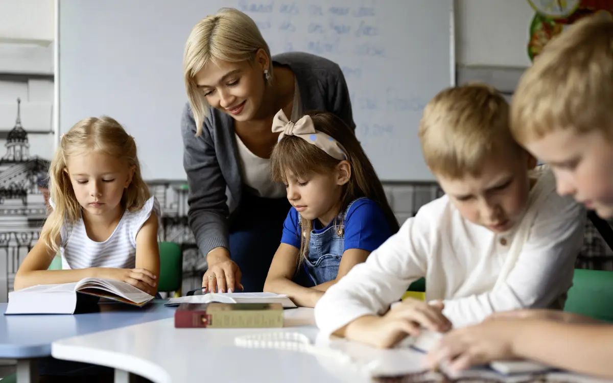 Inklusion / Teilhabe / Eingliederung - Kinder lernen gemeinsam inklusiv - 1200x750